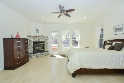 018_Master Suite