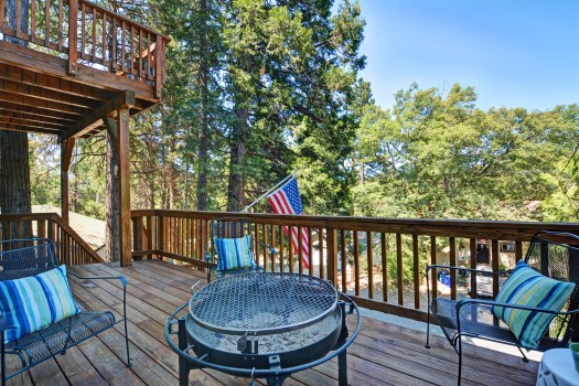 035_Front Deck